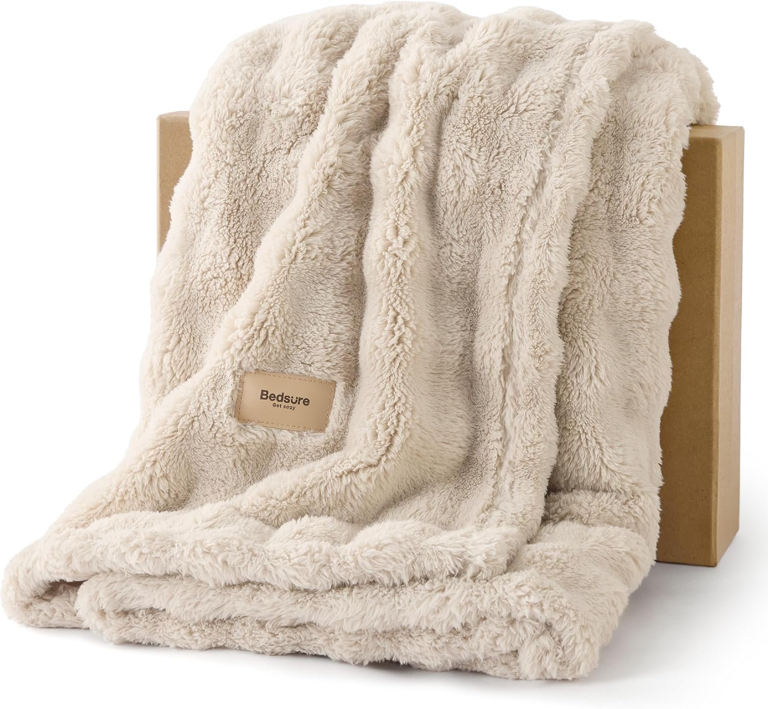 Bedsure 3D Fleece Bubble Blanket for Couch – GentleSoft Beige Throw Blanket for Sofa Bed Room Decor – Luxury Soft Cozy Gifts for Women, Lightweight, All Seasons, Beige, 50″×60″
