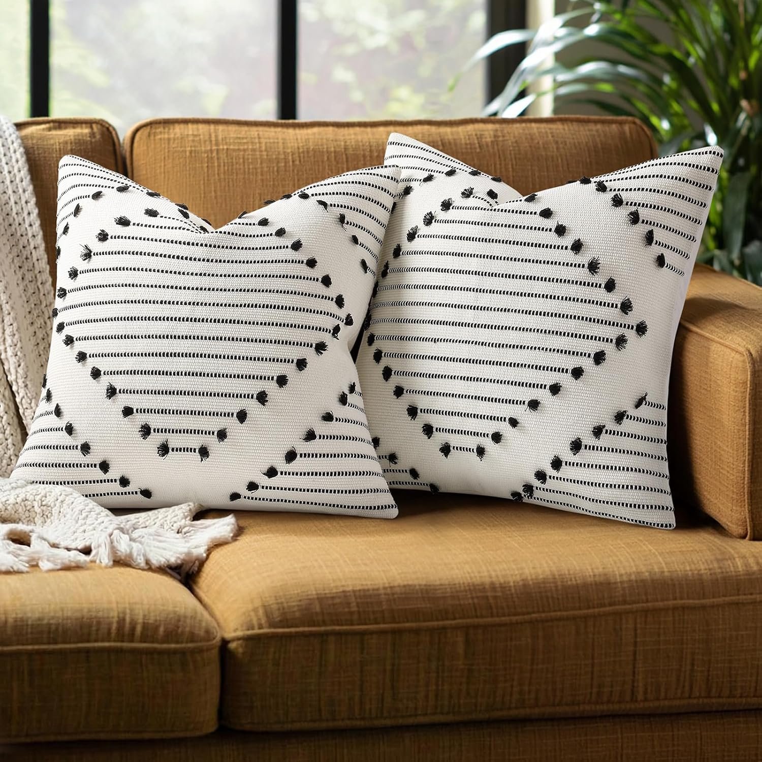 Mecatny Boho Summer Outdoor Throw Pillow Covers 18X18 Set of 2, Farmhouse Decorative Pillow Covers for Couch Sofa Living Room, Black & Cream White