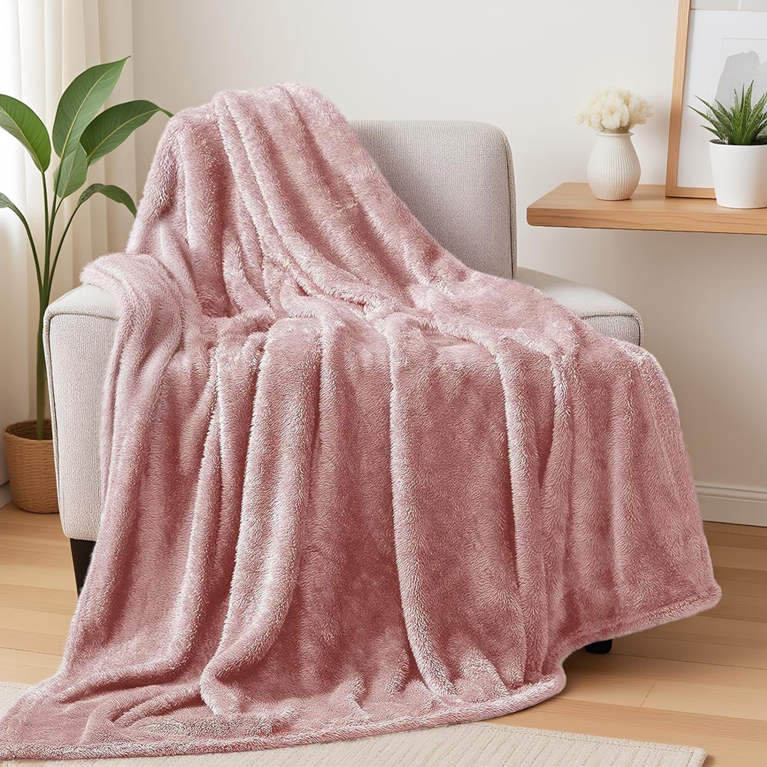 Exclusivo Mezcla Plush Fuzzy Fleece Throw Blanket Extra Large, Super Soft, Fluffy and Warm Blankets for Couch, Bed, All Season Use (50×70 Inches, Pink)