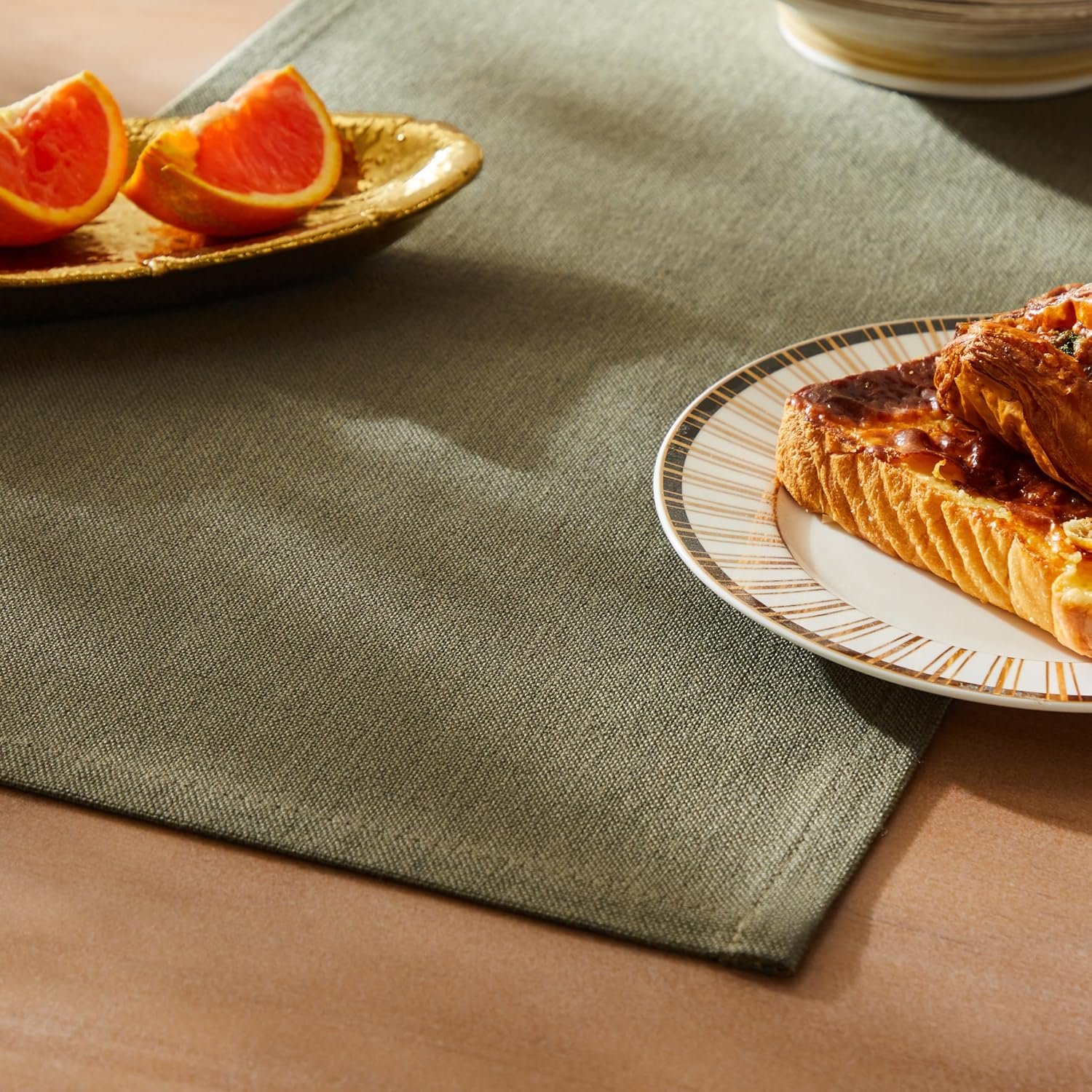 ZeeMart Rustic Cotton Linen Table Runner, 13×72 Inches Olive | Farmhouse Style Linen Table Runners 72 Inches Long, Washable Kitchen Dining Table Decoration for Home Party Decor