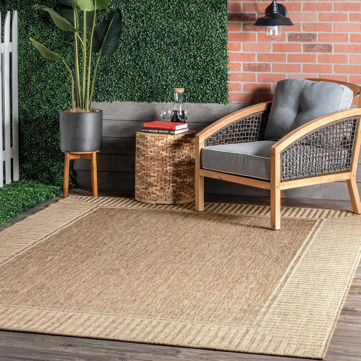 Nuloom Asha Light Brown/Ivory, 4′ x 6′, Casual, Striped Border, Soft and Cozy, High Traffic, Easy Clean, Durable Area Rug for Indoor/Outdoor Patio, Deck, Porch, Garden, Courtyard